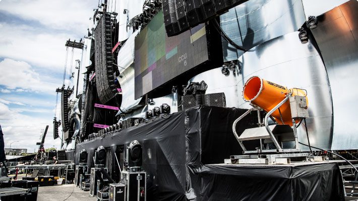 KoolBoss Mist System on stage at music festival