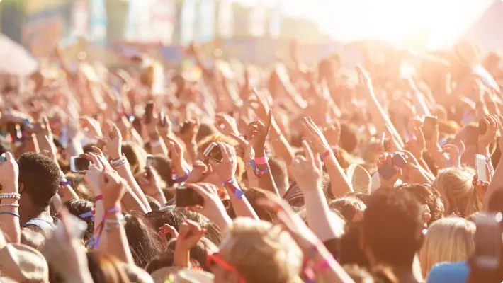 Prevent Heat Illness Amoung the Crowd at Music Festivals